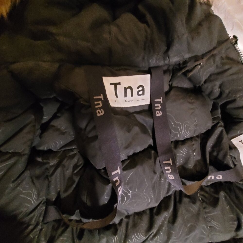 Aritzia TNA The Bancroft Parka EUC! - Picture 7 of 10